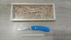 Set Swiza D02 Blue Sharpener Box A Engraving -Kershaw Sale blue swiza