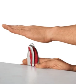 Victorinox Swiss Army Knife Evoke Alox 0.9415.D221 -Kershaw Sale victorinox evoke alox red 0.9415 281429 5